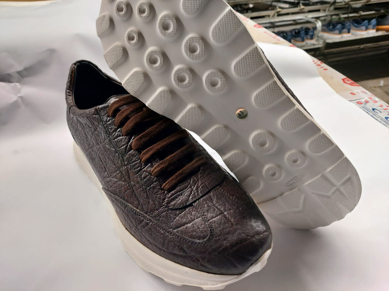 Chaussure homme Sneaker en peau d'éléphant – Image 2